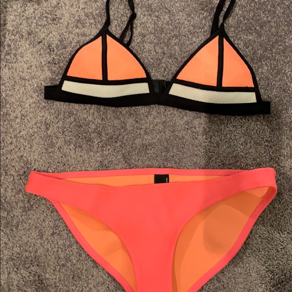 Triangl bikini